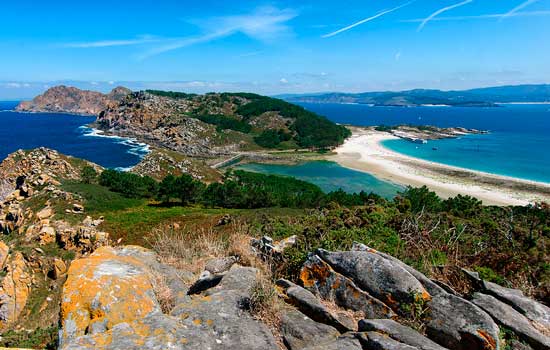 viajar a galicia en verano - islas cies